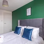 Centralised 2 Bedroom By Prestige Lets *