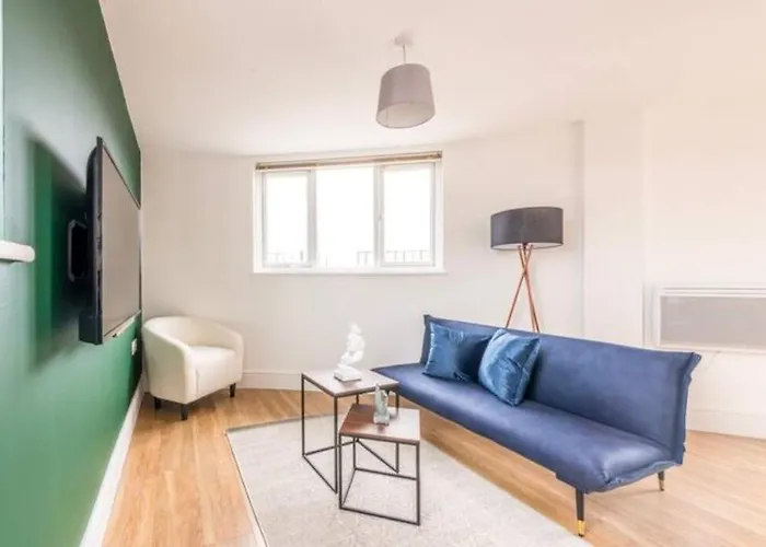 Centralised 2 Bedroom By Prestige Lets بريستول